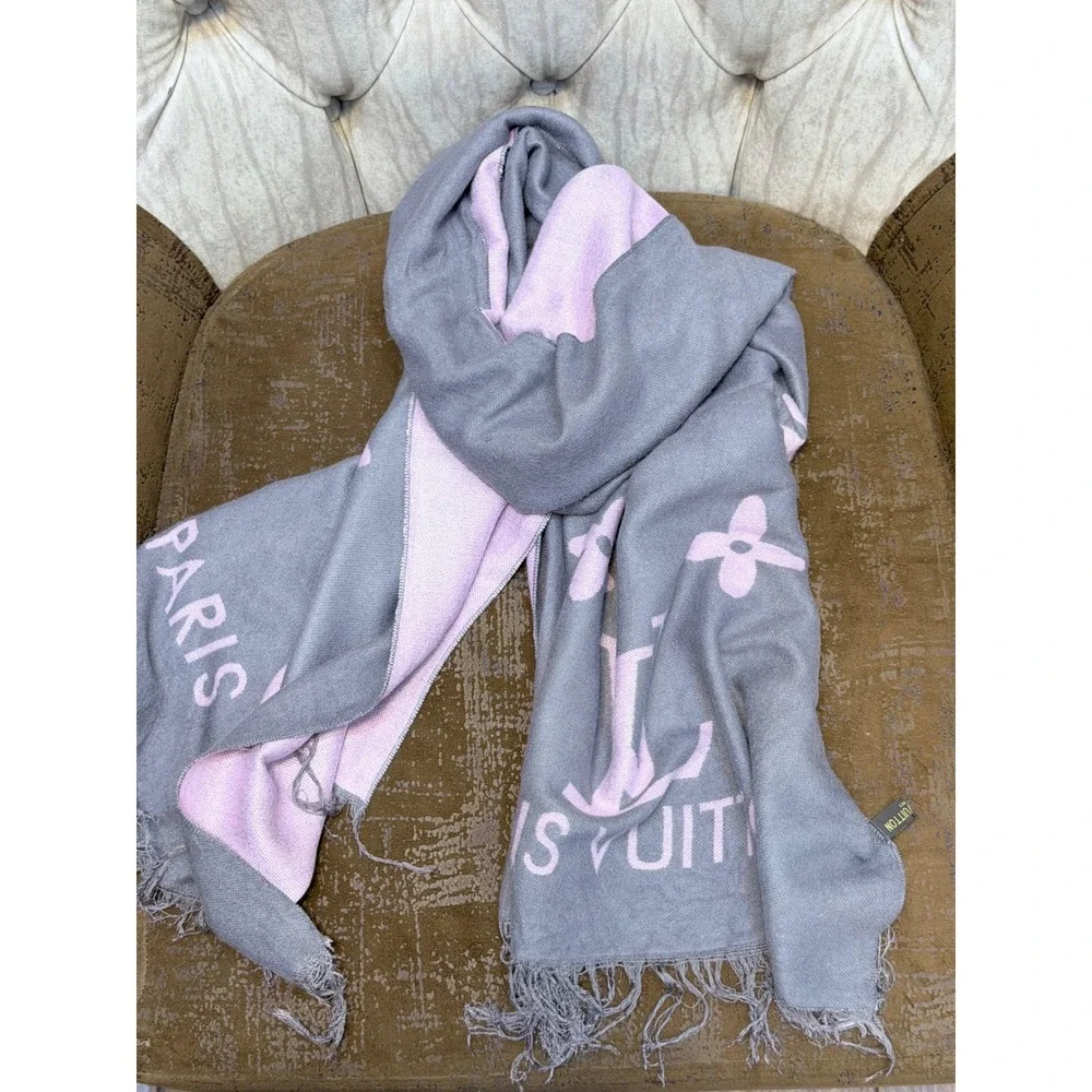 Flat $200 Sale Louis Vuitton Logomania Scarf Grey Pink Monogram Logo Fringed
